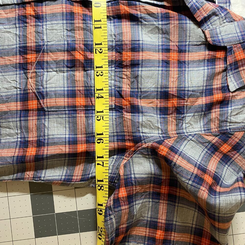 Frank & Eileen Barry Plaid Crinkle Shirt | Size Small - Picture 3 of 4
